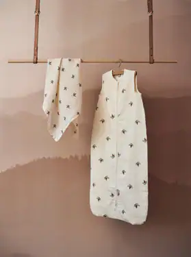 Baby slaapzak en doek met sterren, rustgevende slaapaccessoires voor baby's.